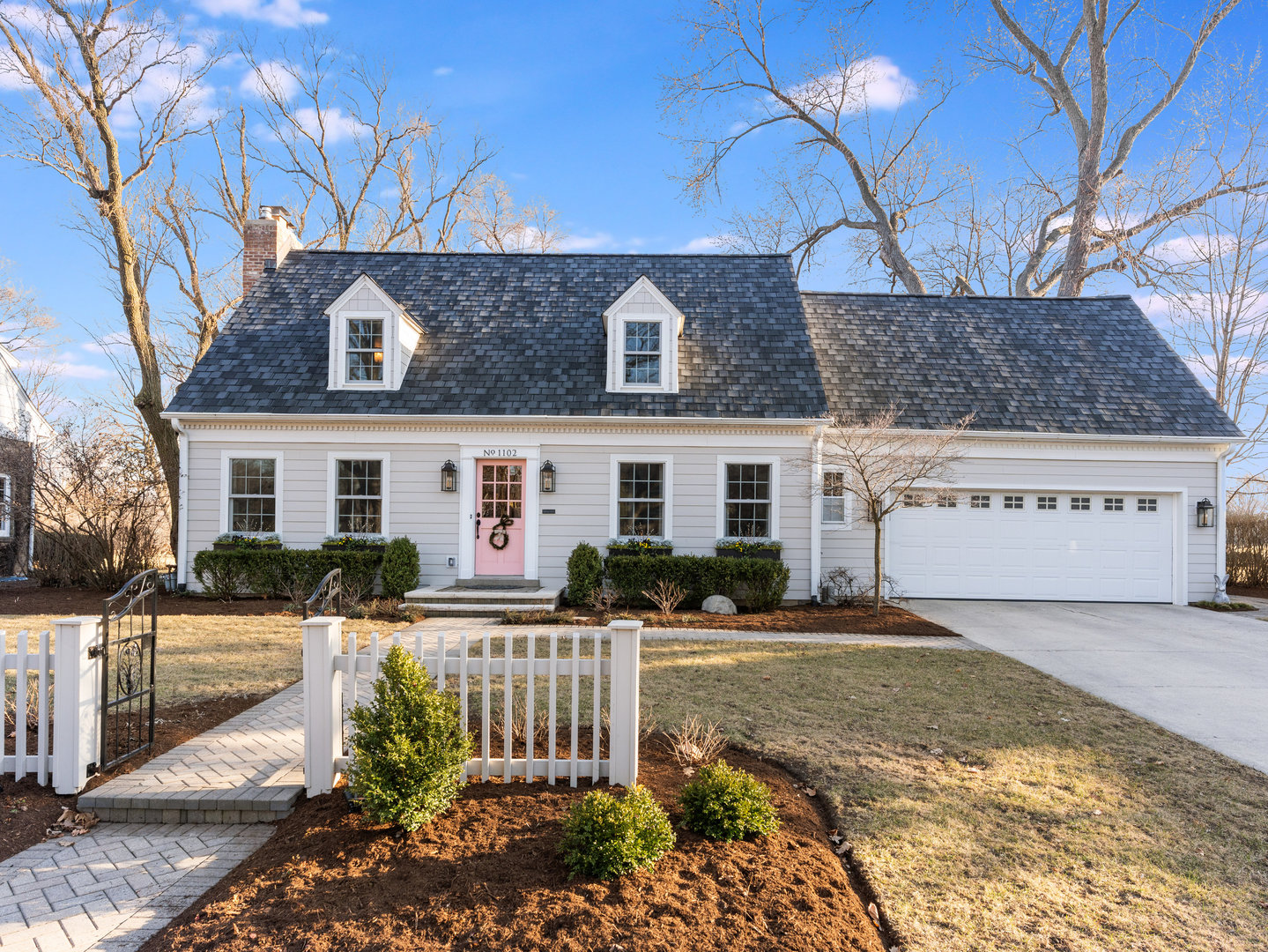 1102 James Street Geneva, IL 60134 - Photo 1 of 43 Gallery Image 1