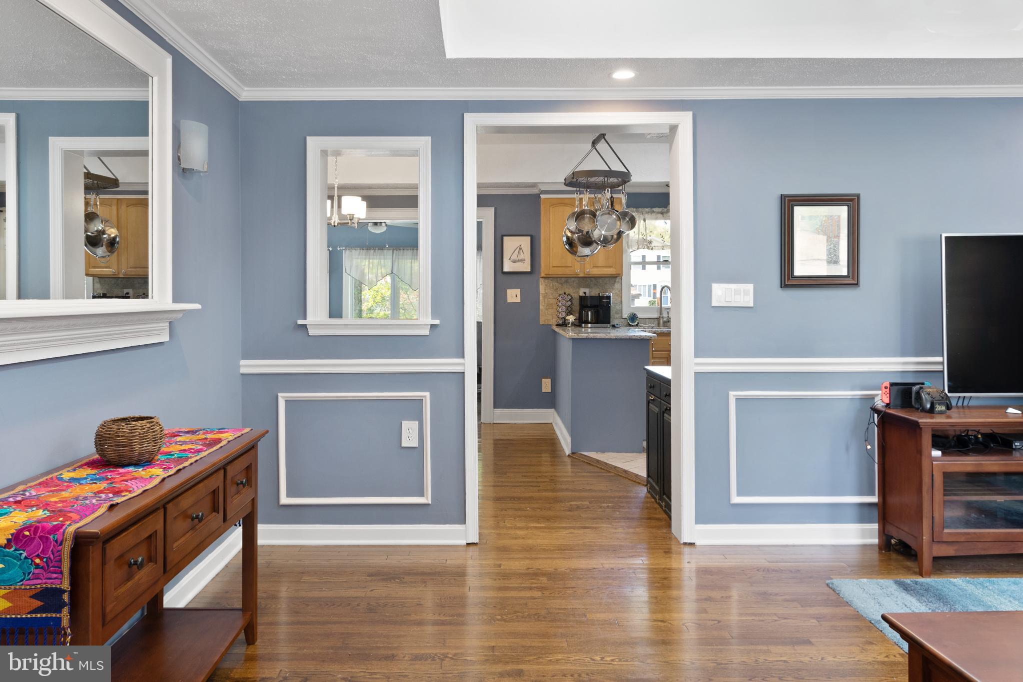 1738 Quantico Road Edgewater, MD 21037 - Photo 13 of 67 Foyer Looking Into Dining Room