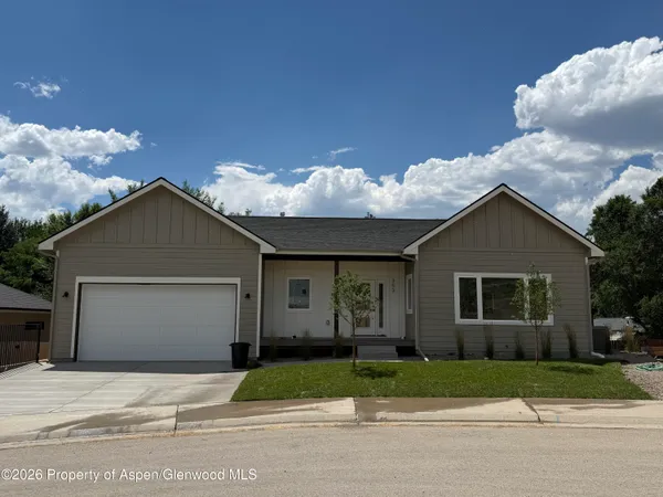$759,000 | 353 Roan Court, Silt, CO 81652