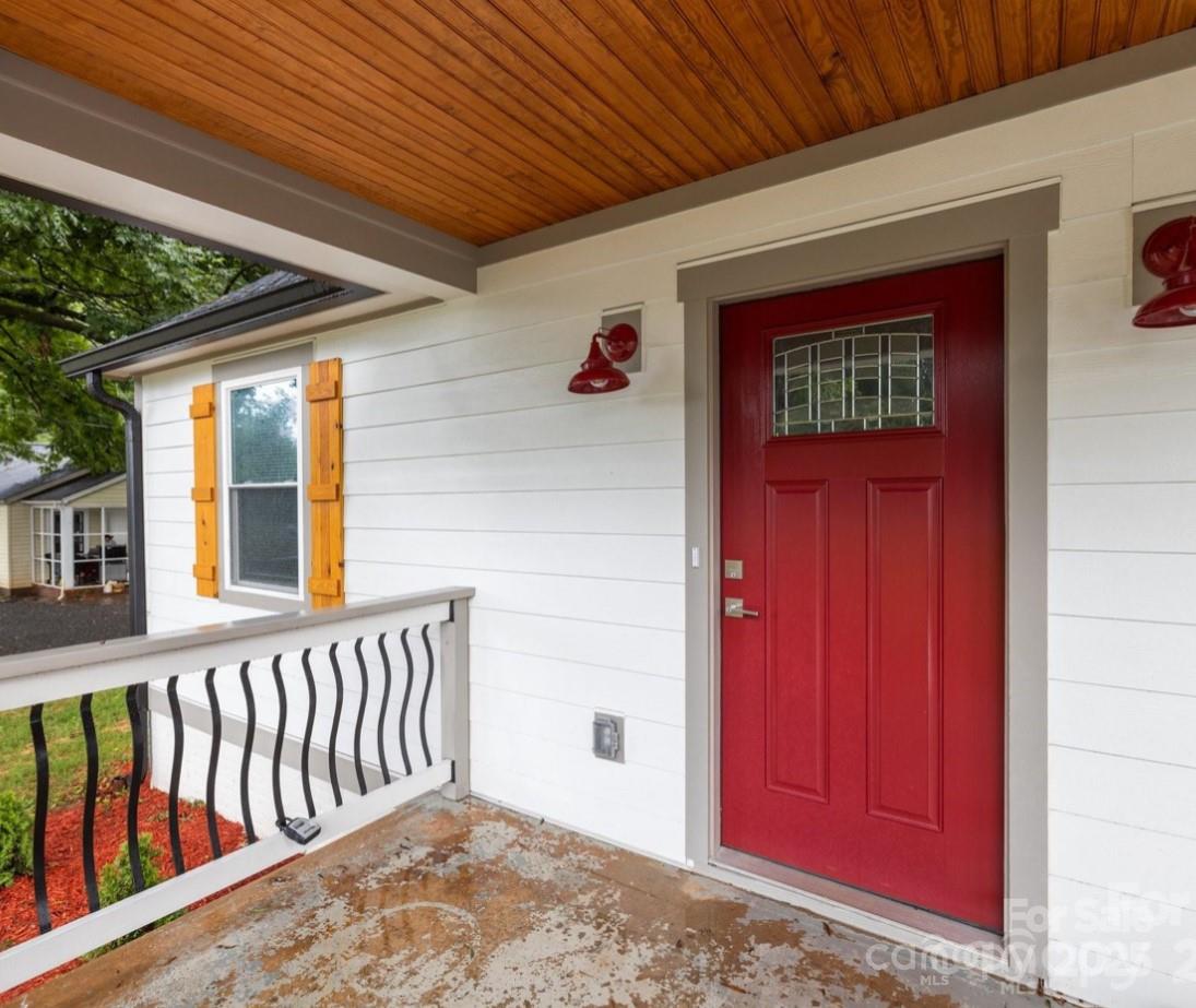 6423 South Tryon Street Charlotte, NC 28217 - Photo 2 of 28 a view of a porch