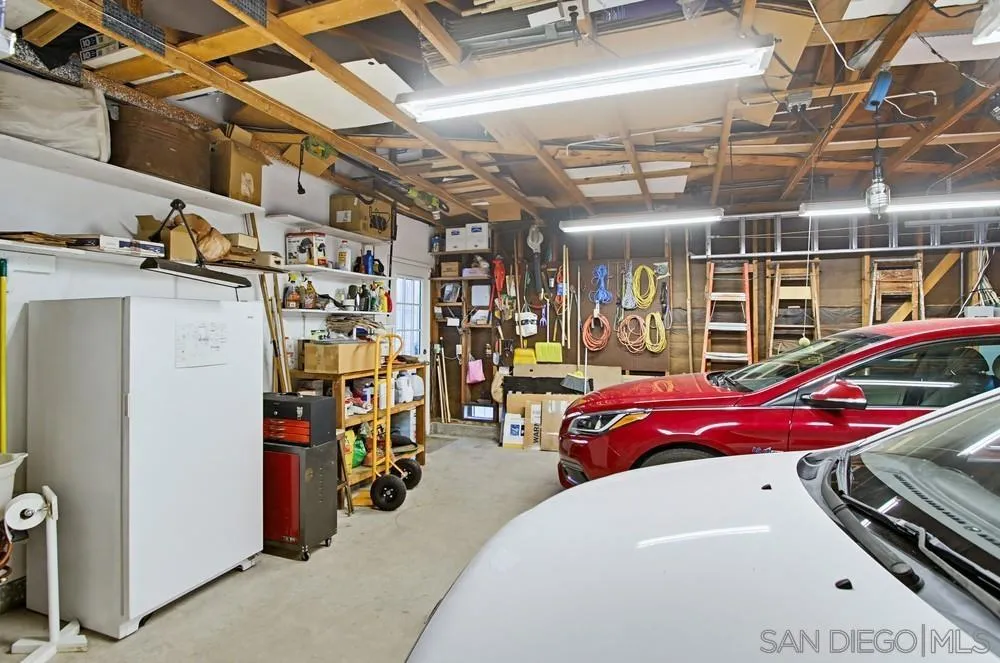 2164 Valley Mill Road El Cajon, CA 92020 - Photo 26 of 34 3 car garage!