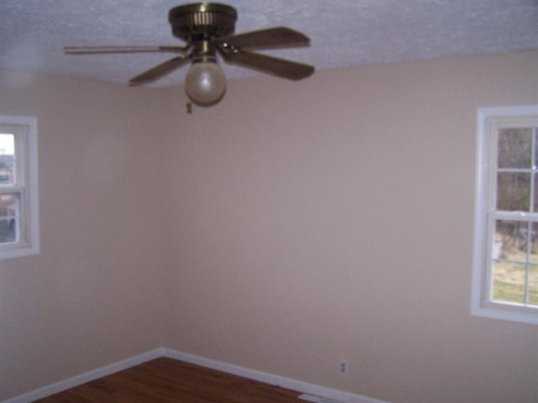 677 South Old Whitley Road Lily, KY 40740 - Photo 10 of 15 Photo 10