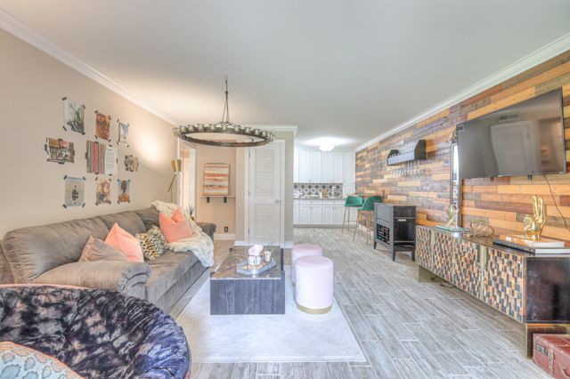 $267,500 | 4425 Westlawn Drive, Unit B103, Nashville, TN 37209