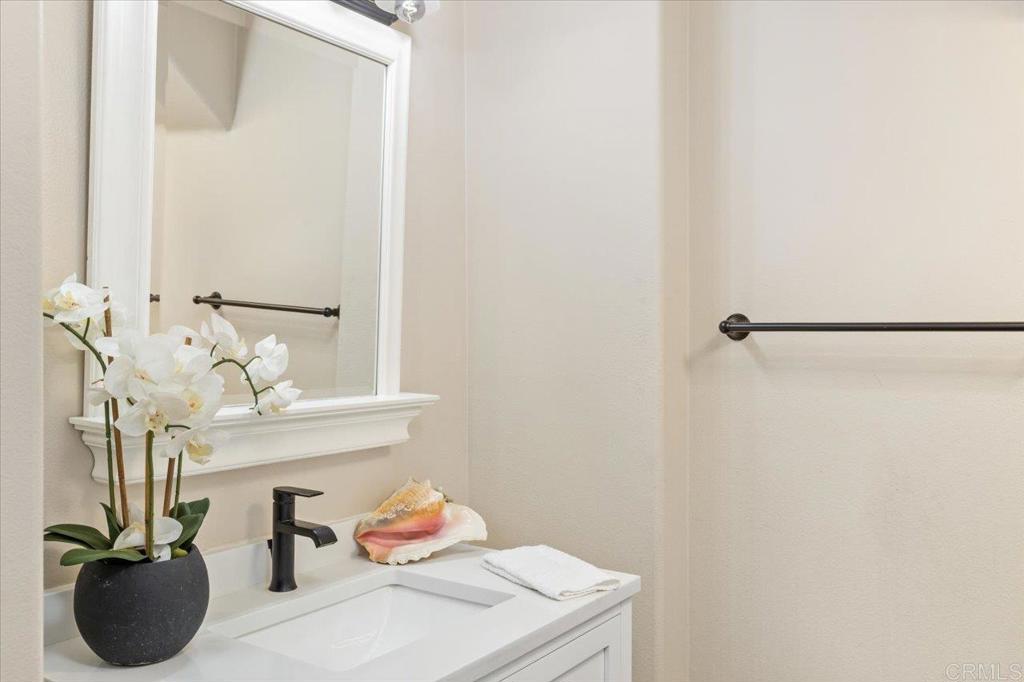 2489 Darlington Row La Jolla, CA 92037 - Photo 28 of 52 Downstairs half bath