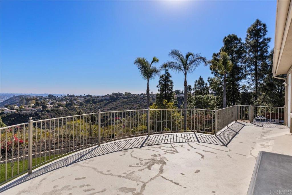2489 Darlington Row La Jolla, CA 92037 - Photo 37 of 52 View from balcony