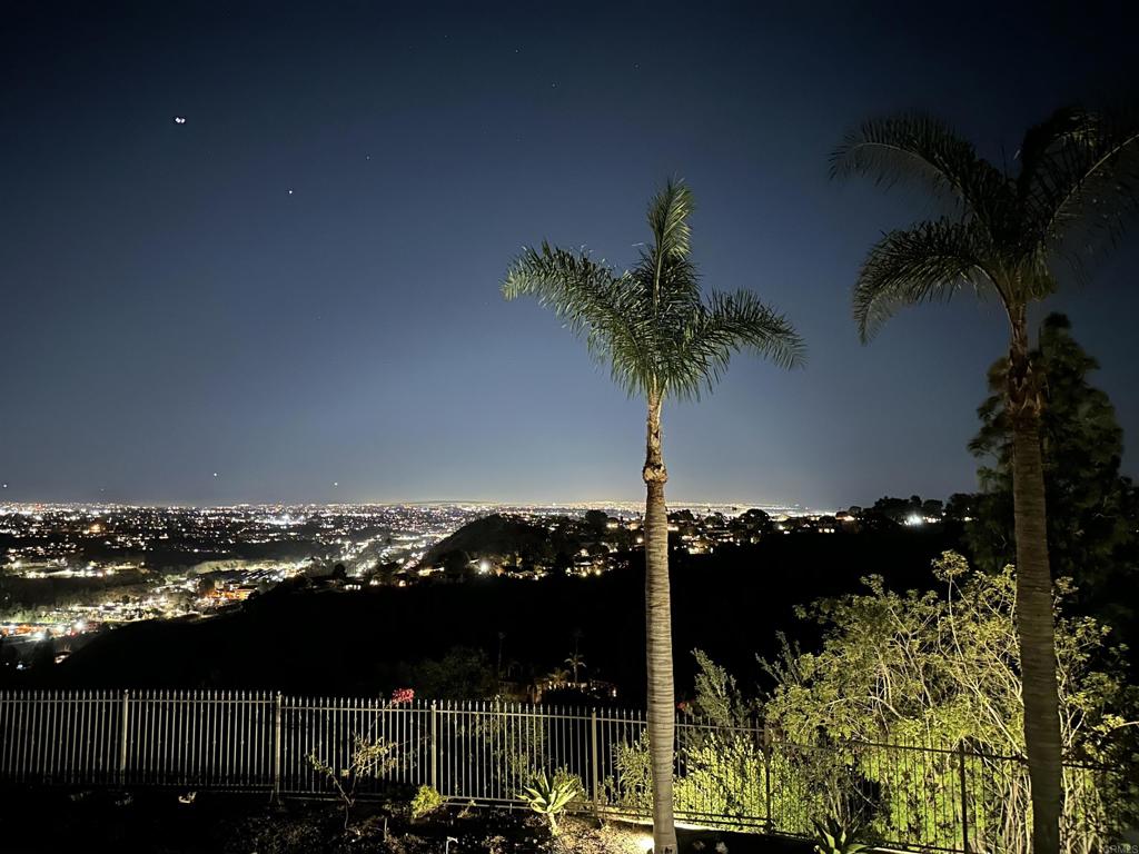2489 Darlington Row La Jolla, CA 92037 - Photo 10 of 52 panoramic view