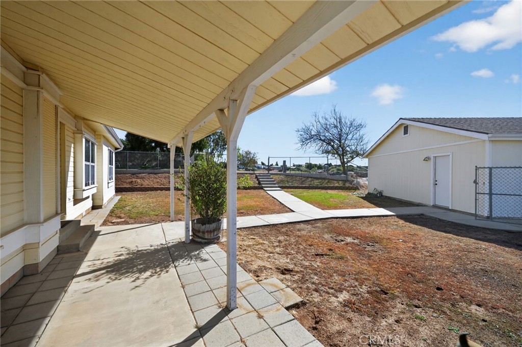 39210 Grassy Road Temecula, CA 92592 - Photo 9 of 75