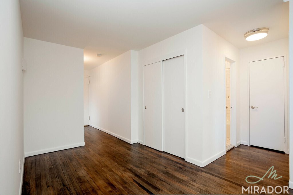 43 West 16th Street, Unit 10D Manhattan, NY 10011 - Photo 2 of 11