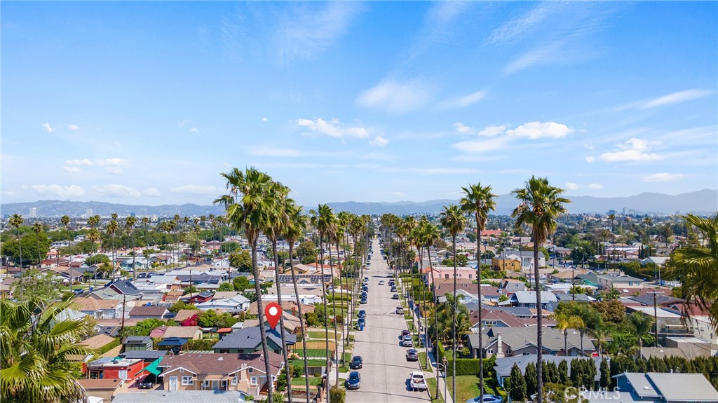 3937 2nd Avenue Los Angeles, CA 90008 - Photo 46 of 47 a view of a city