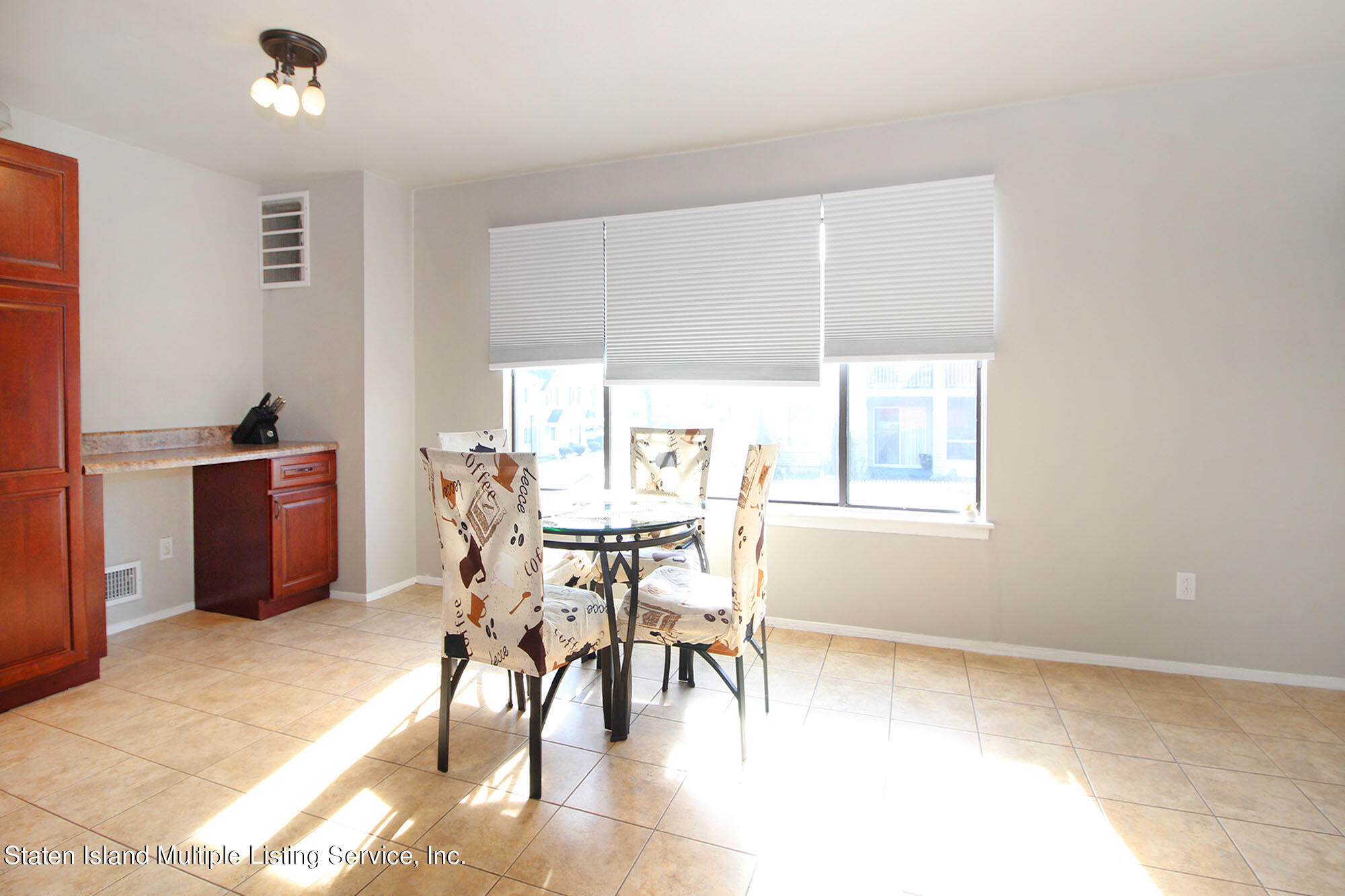 74 Redwood Loop Staten Island, NY 10309 - Photo 11 of 22 IMG_8604