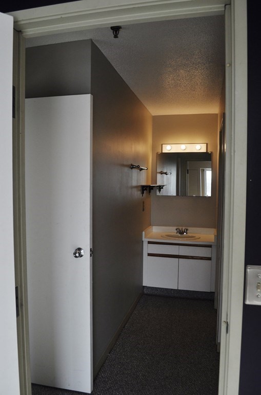 133 Commander Shea Boulevard, Unit 802 Quincy, MA 02171 - Photo 8 of 13