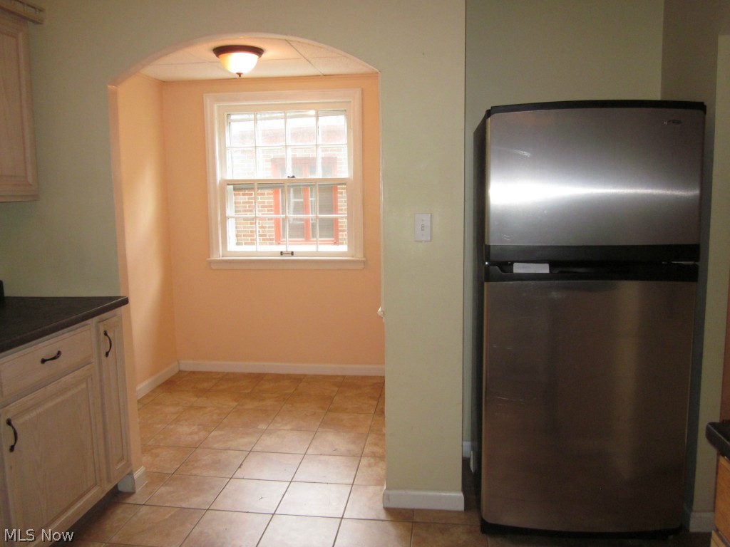 3488 Woodridge Road Cleveland Heights, OH 44121 - Photo 8 of 22