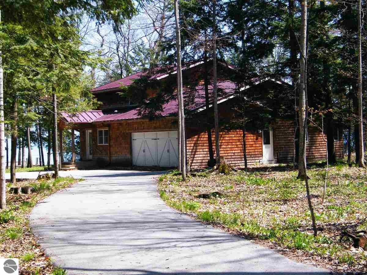 4362 North Omena Point Road Omena, MI 49674 - Photo 38 of 39 1784650-38.JPG