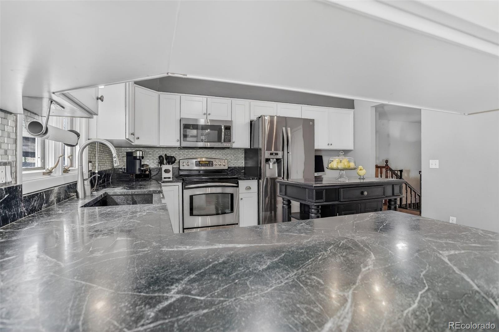 12699 South Foxton Road Conifer, CO 80433 - Photo 4 of 42