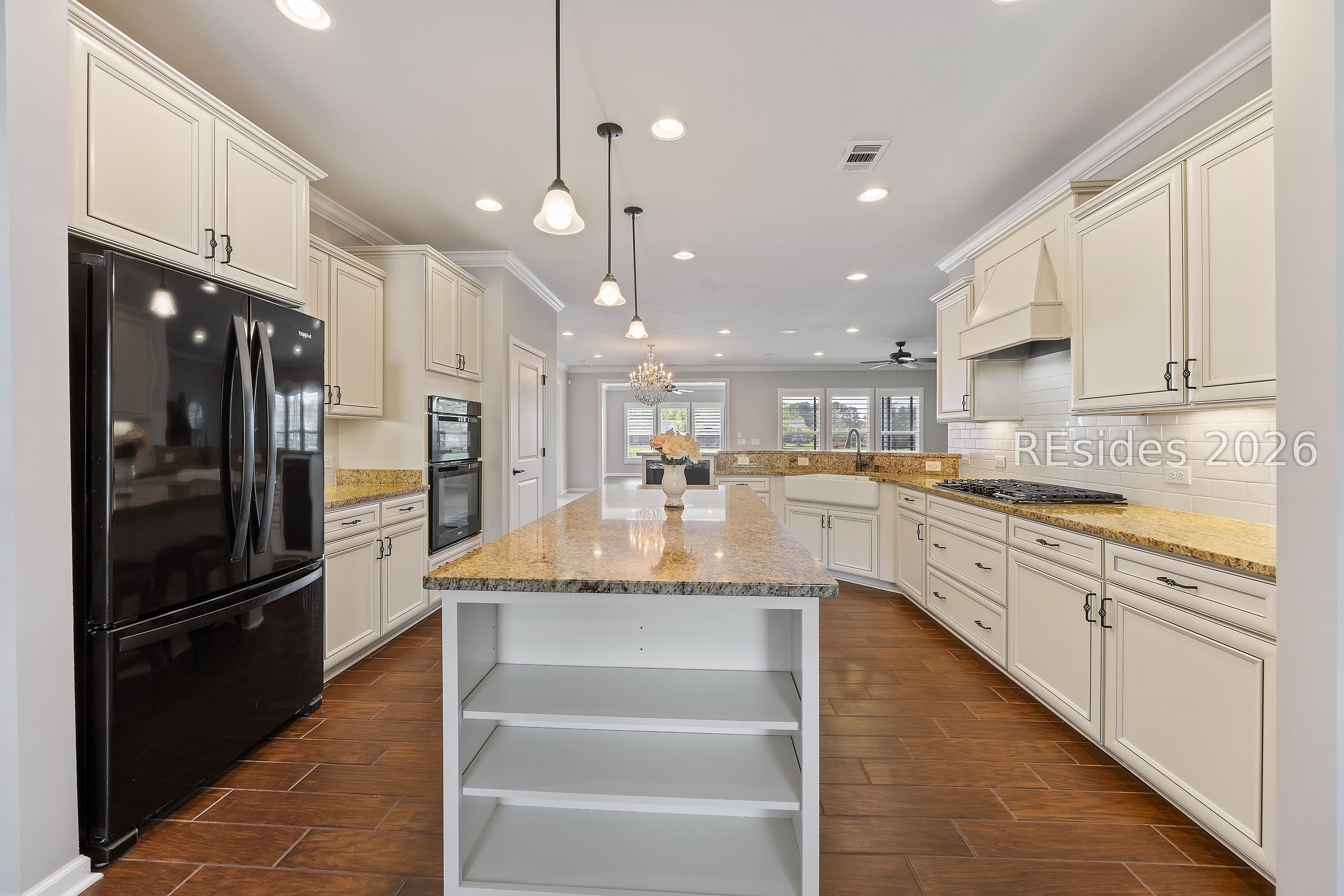 30 Heathrow Avenue Bluffton, SC 29910 - Photo 5 of 84 Gourmet Kitchen with wood grain ceramic tile floor