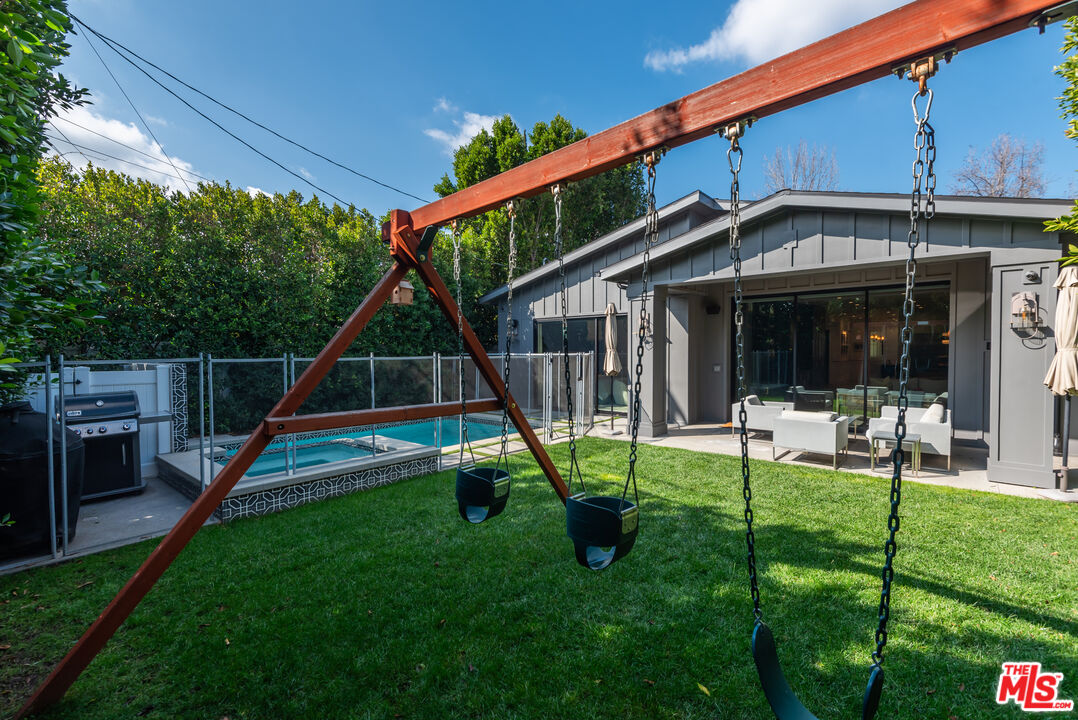 16712 Addison Street Encino, CA 91436 - Photo 21 of 21