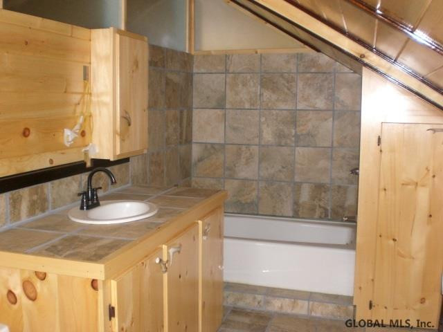 217 Gray Road Mayfield, NY 12117 - Photo 20 of 25 Photo 20