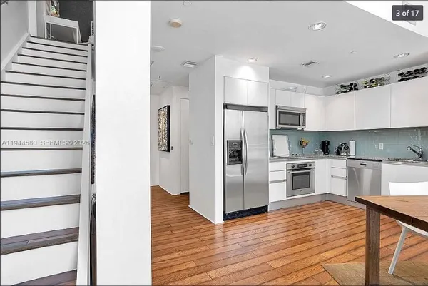 $440,000 | 1050 Brickell Avenue, Unit 208, Miami, FL 33131