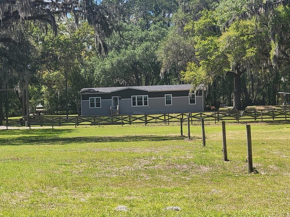 22397 Mondon Hill Road Brooksville, FL 34601 - Photo 2 of 53