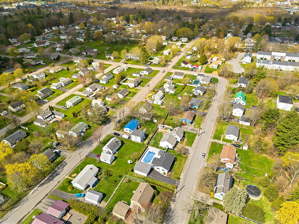 22 Mayflower Road Augusta, ME 04330 - Photo 43 of 45 63_DJI_0728a_DxO_mls