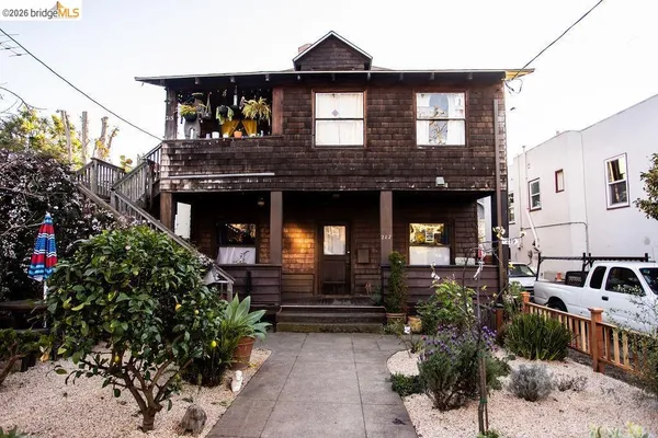 $1,100,000 | 219 John Street, Oakland, CA 94611
