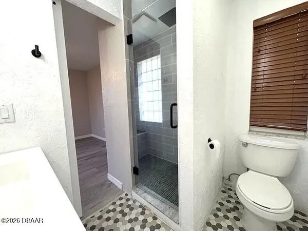 $2,000 | 2353 Florida Boulevard, South Daytona, FL 32119