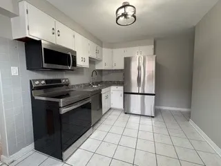 $1,775 | 2645 West Gregory Street, Unit 2W, Chicago, IL 60625