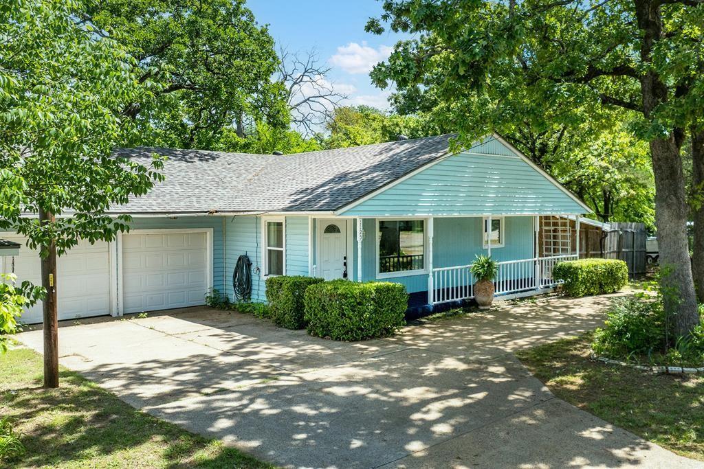 1125 Doe Run Road Tool, TX 75143 - Photo 2 of 40