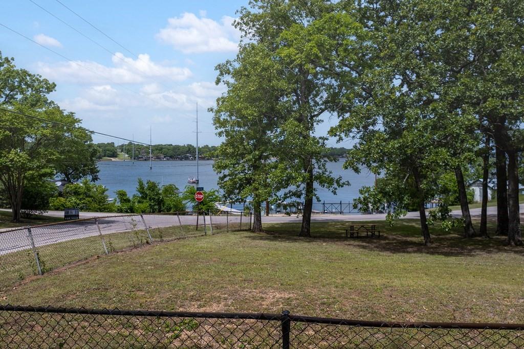 1125 Doe Run Road Tool, TX 75143 - Photo 3 of 40