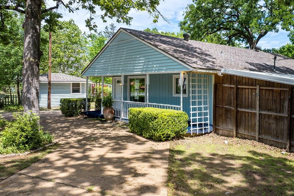 1125 Doe Run Road Tool, TX 75143 - Photo 6 of 40