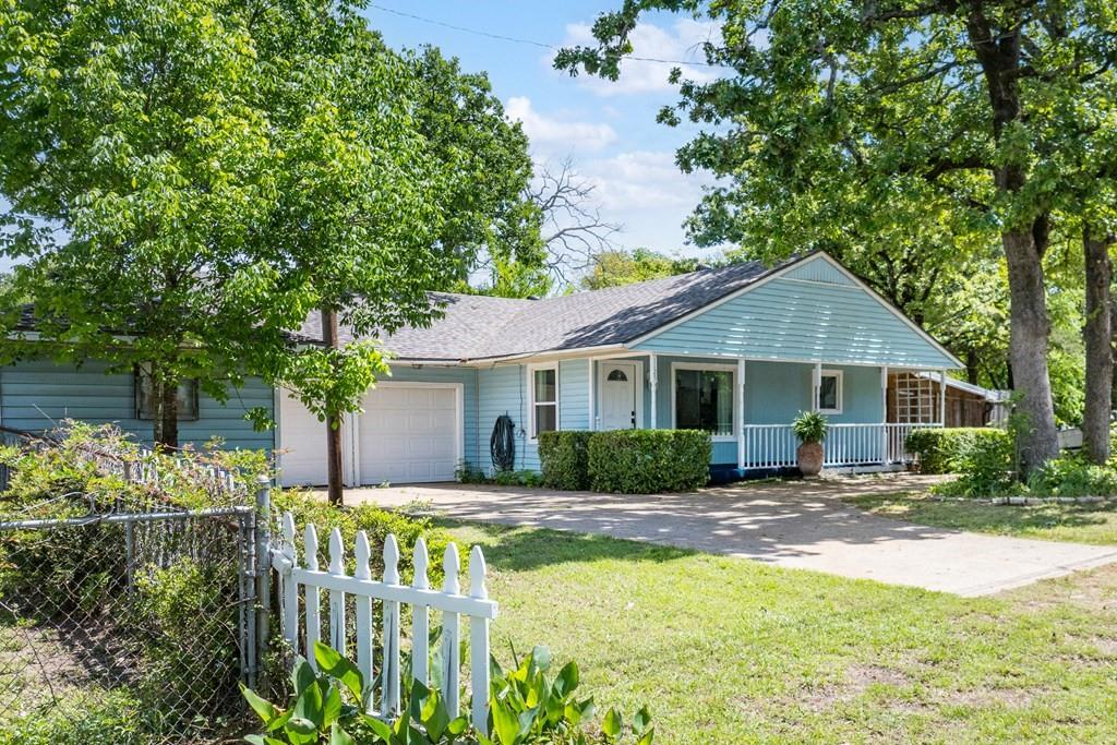 1125 Doe Run Road Tool, TX 75143 - Photo 7 of 40