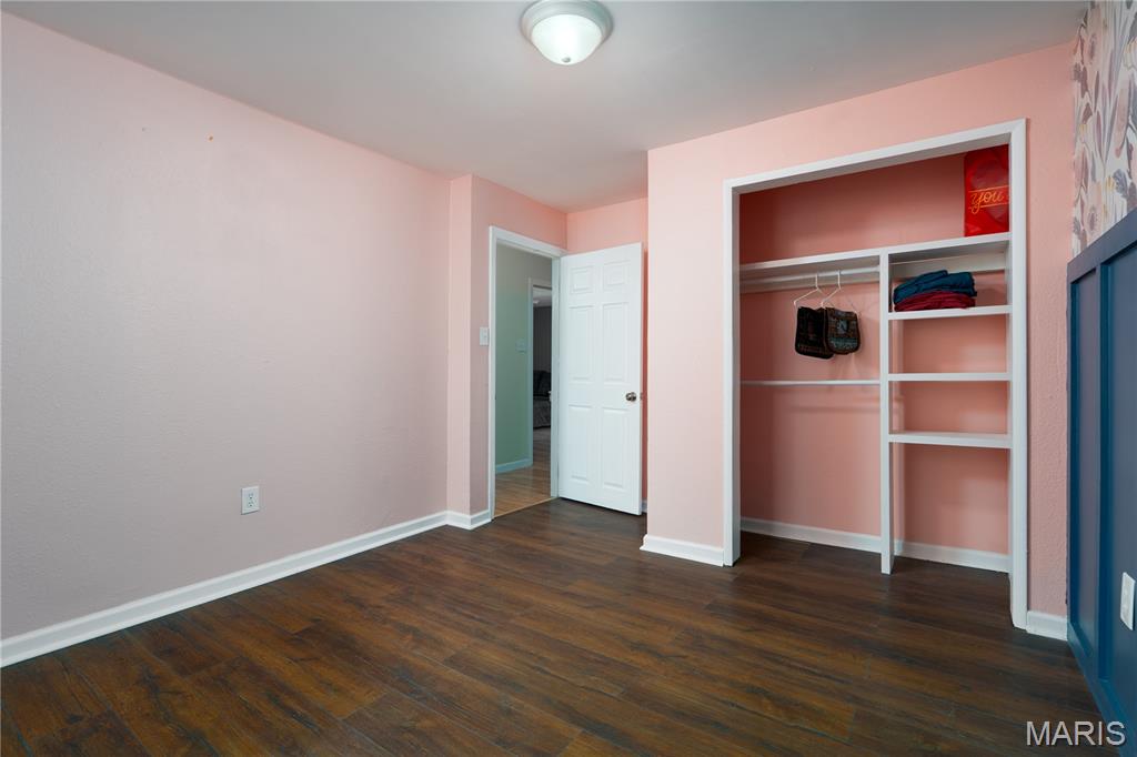 1732 Sycamore Street Granite City, IL 62040 - Photo 23 of 35