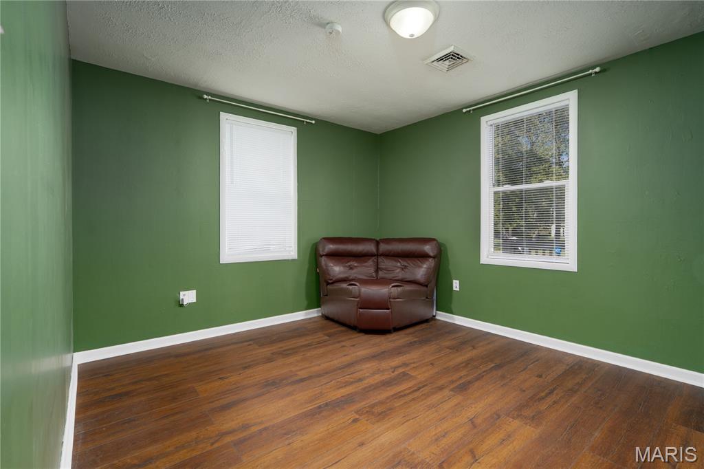 1732 Sycamore Street Granite City, IL 62040 - Photo 25 of 35