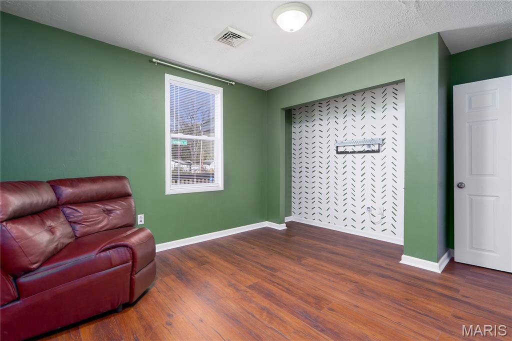 1732 Sycamore Street Granite City, IL 62040 - Photo 26 of 35