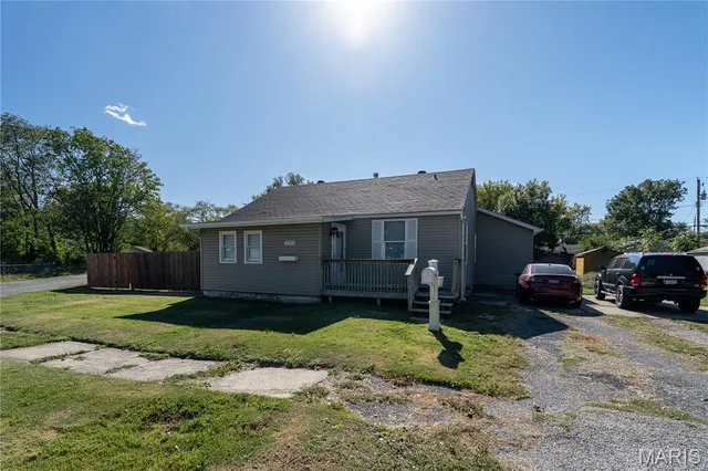 $189,500 | 1732 Sycamore Street, Granite City, IL 62040