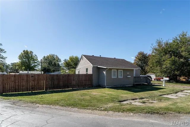 $189,500 | 1732 Sycamore Street, Granite City, IL 62040
