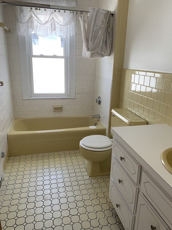 96 Faxon Road Quincy, MA 02171 - Photo 20 of 42 Gallery Image 20