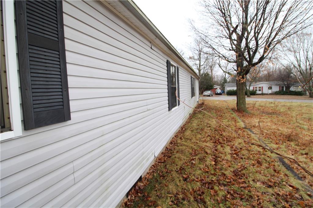 6328 Sharrob Road Indianapolis, IN 46241 - Photo 4 of 32