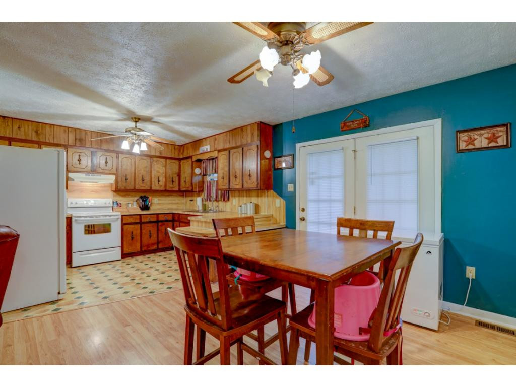 444 Fleming Road Kingsport, TN 37660 - Photo 12 of 26 Photo 12