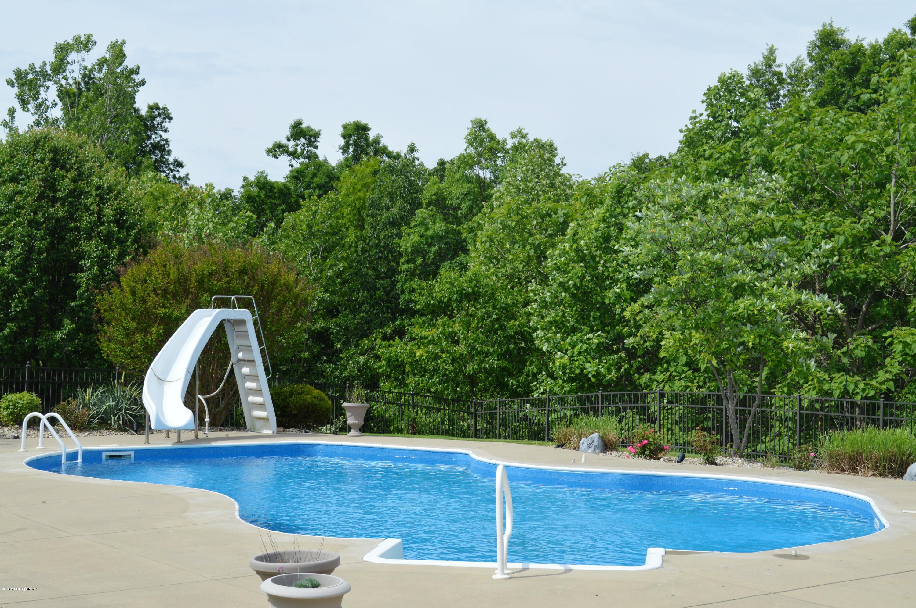 1823 Grand Ridge Road Louisville, KY 40214 - Photo 39 of 40 DSC_1083
