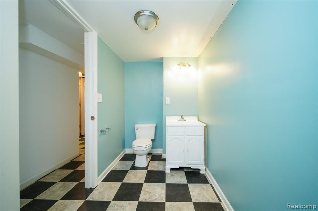 7635 Harding Street Taylor, MI 48180 - Photo 54 of 64 Gallery Image 54