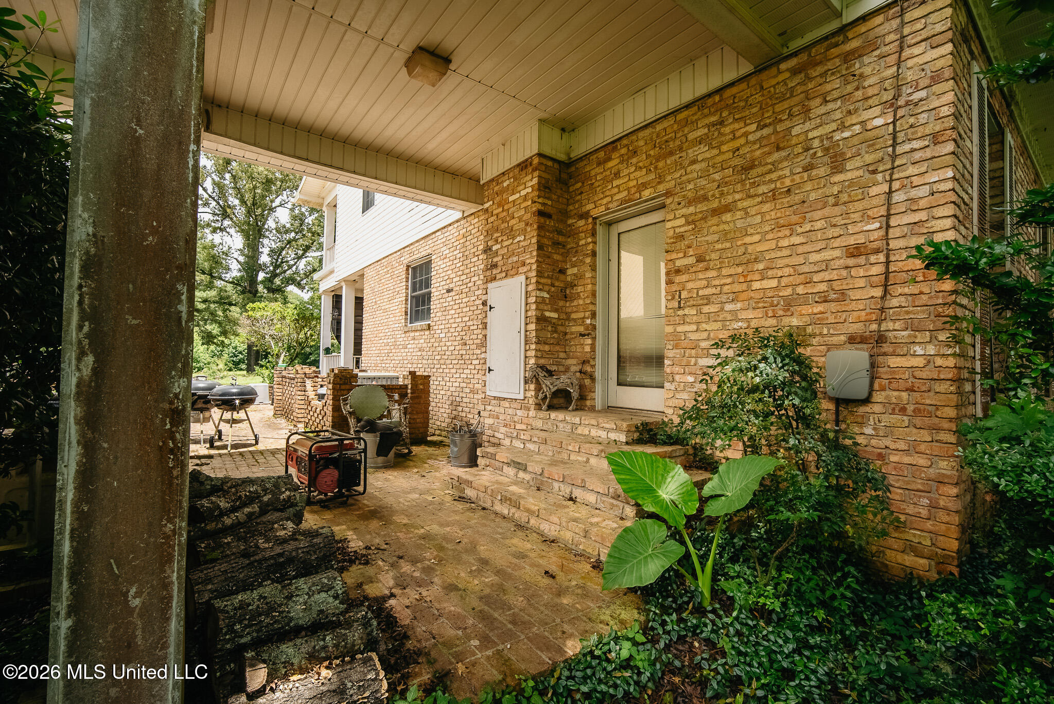 2139 Warren Hood Road Hermanville, MS 39086 - Photo 14 of 115 Breezeway