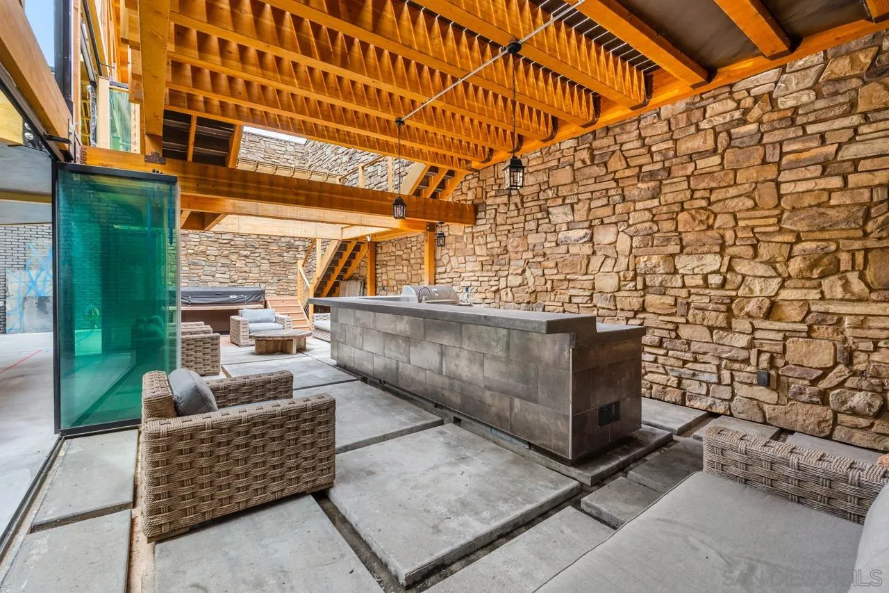 843 Tenth Avenue, Unit A & B San Diego, CA 92101 - Photo 19 of 75