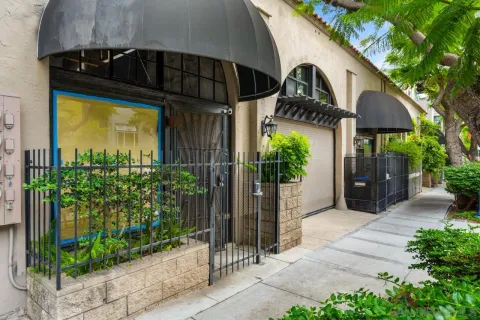 $2,700,000 | 843 Tenth Avenue, Unit A & B, San Diego, CA 92101