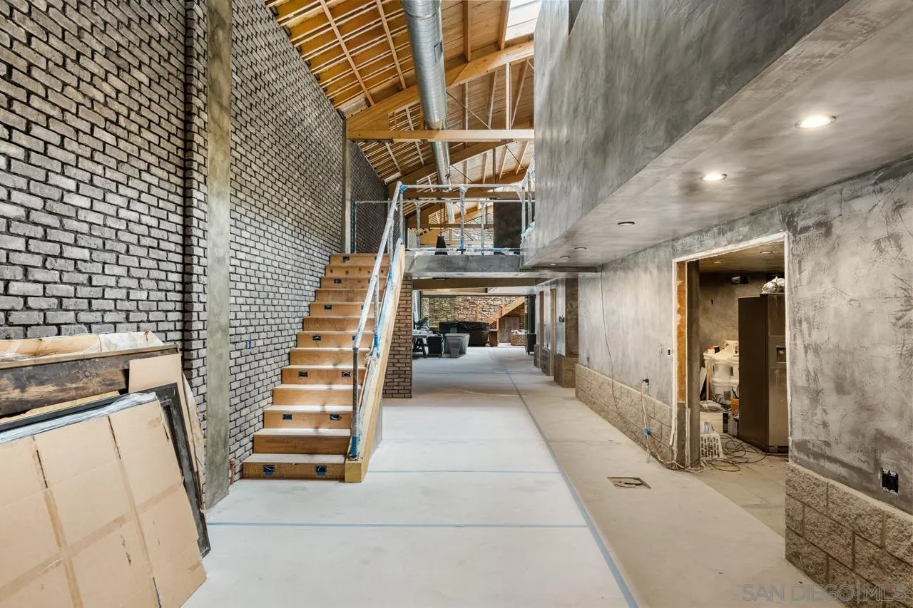 843 Tenth Avenue, Unit A & B San Diego, CA 92101 - Photo 25 of 75 a view of entryway and hall with wooden floor
