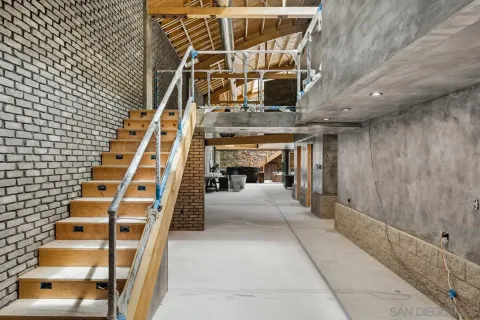 $2,700,000 | 843 Tenth Avenue, Unit A & B, San Diego, CA 92101