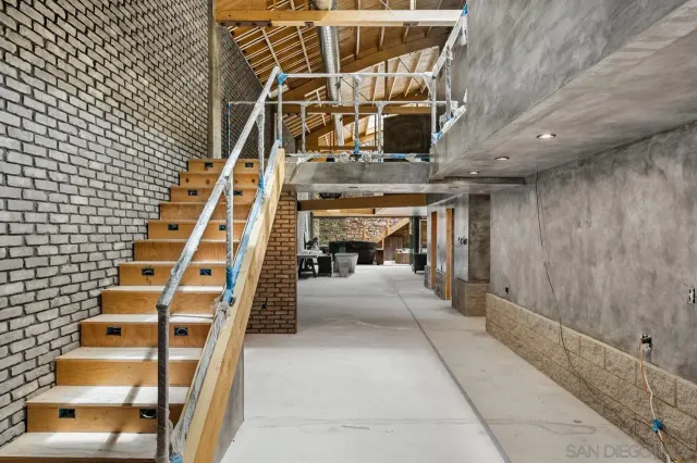 a view of empty room