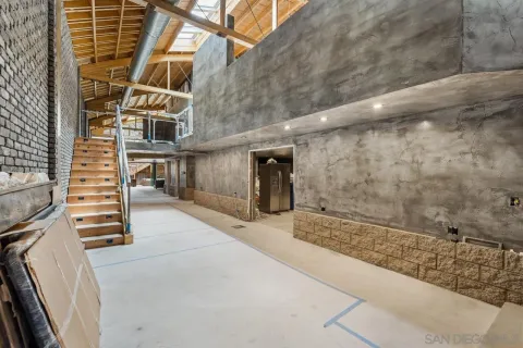 $2,700,000 | 843 Tenth Avenue, Unit A & B, San Diego, CA 92101