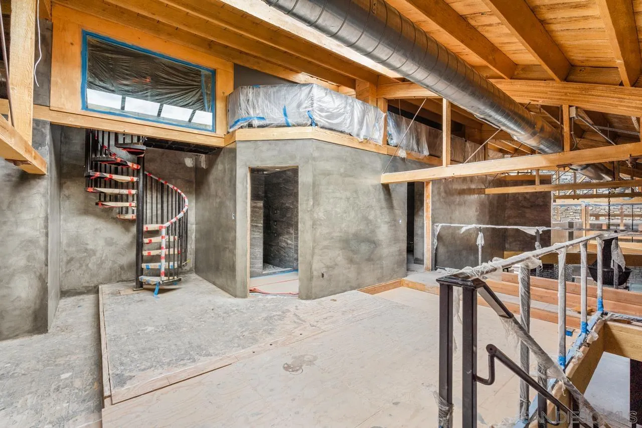 843 Tenth Avenue, Unit A & B San Diego, CA 92101 - Photo 36 of 75