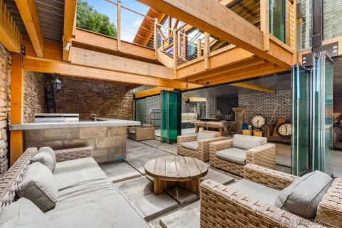 $2,700,000 | 843 Tenth Avenue, Unit A & B, San Diego, CA 92101